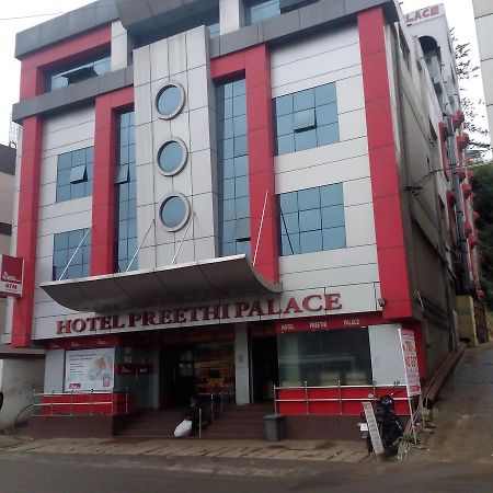 Hotel Preethi Palace Ooty Exterior foto