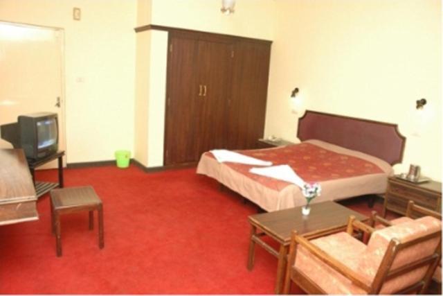 Hotel Preethi Palace Ooty Habitación foto